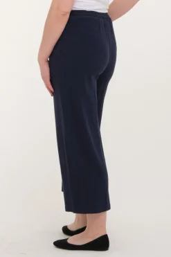 Carla capri
