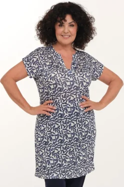Sakina tunika
